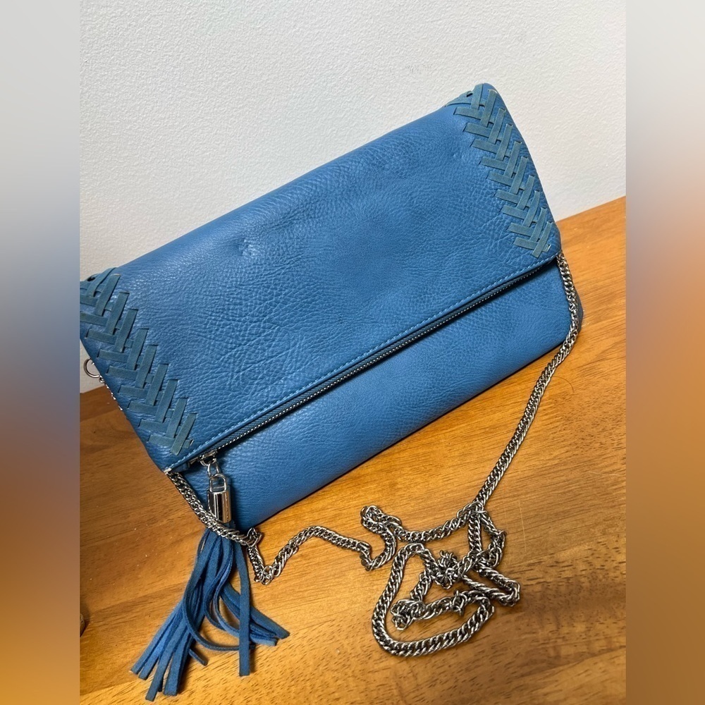 One Blue Moda Luxe Palermo Stitch Detail Clutch